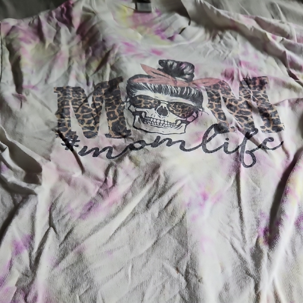 Tie-Dye Mom Life Graphic Tee